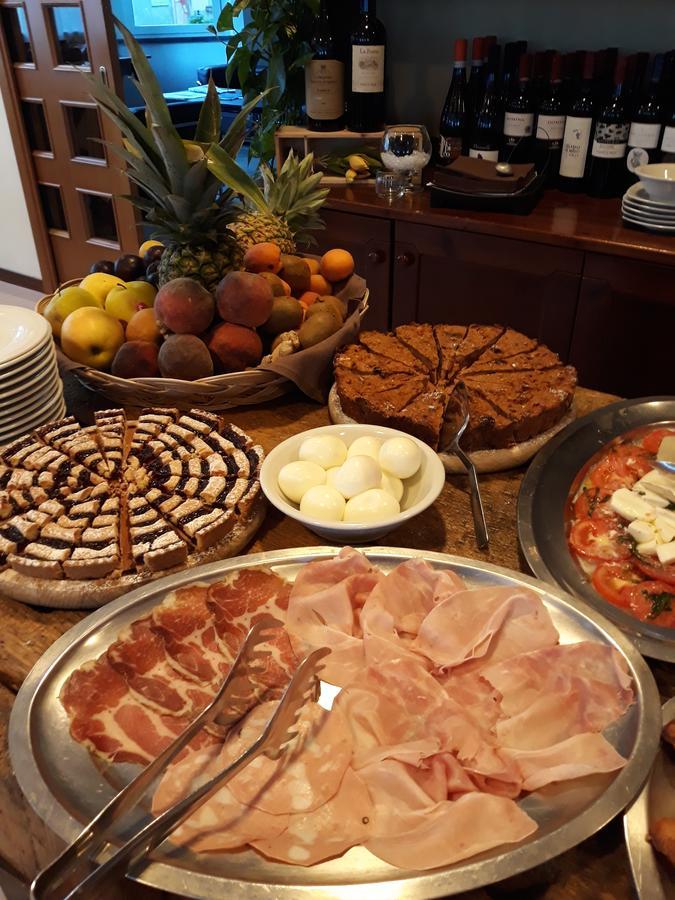 Sporting Club Hotel Ballabio Eksteriør billede